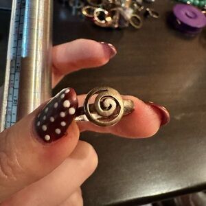 Elegant Spiral Silver Ring